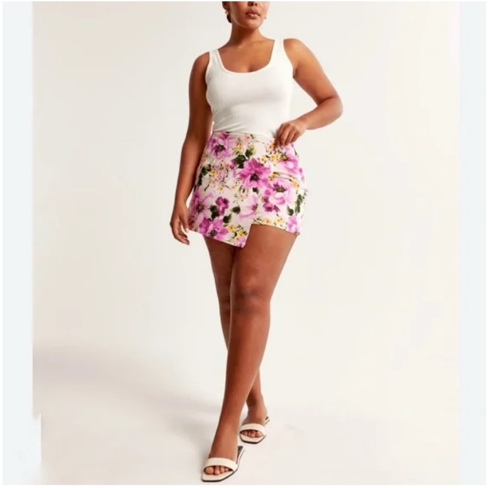 Abercrombie & Fitch Small Cream Pink Floral Scarlett Linen Blend Skort Built In